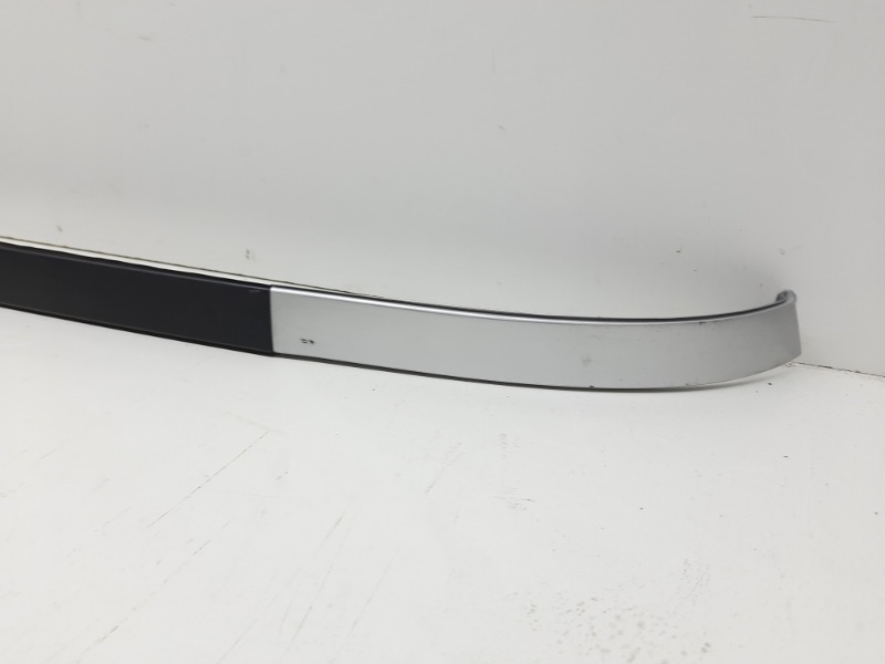 Молдинг крыши левый