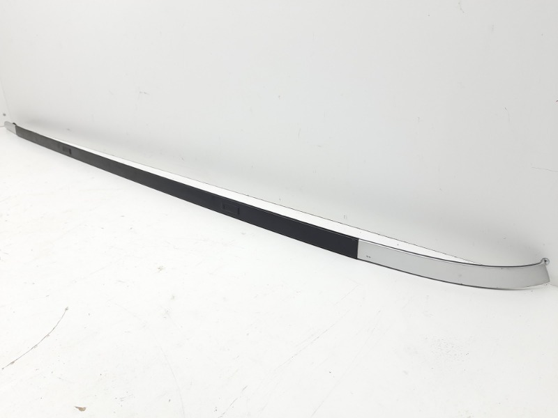 Молдинг крыши левый