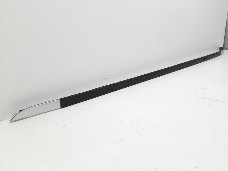 Молдинг крыши левый