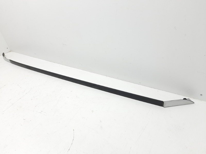 Молдинг крыши правый