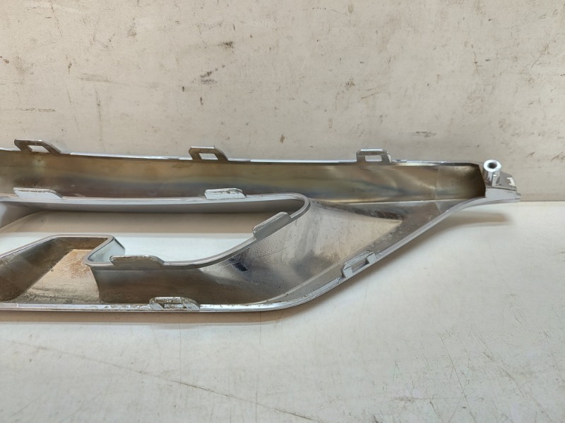 Накладка заднего бампера правая