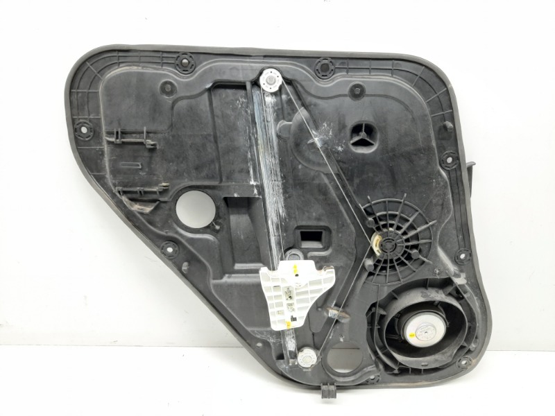 Стеклоподъемник электр. задний правый