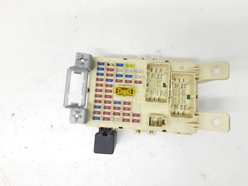 Блок предохранителей