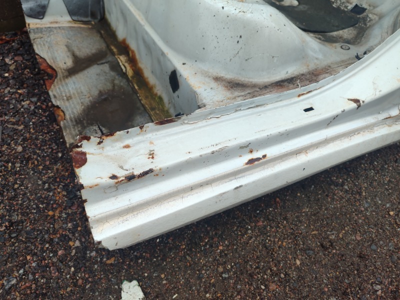 Крыло заднее левое