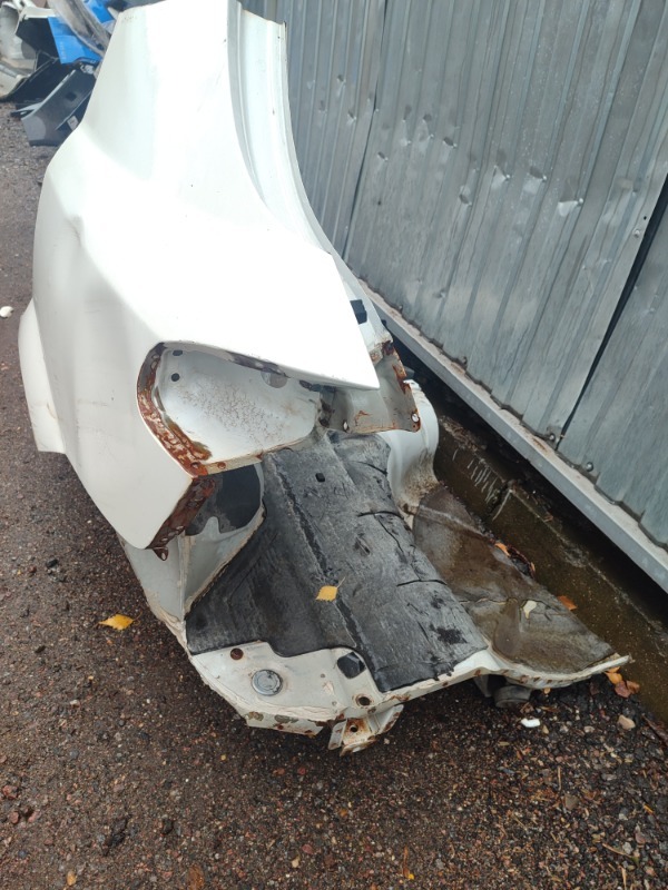 Крыло заднее левое