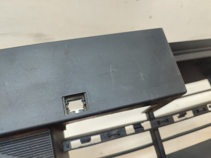 Спойлер переднего бампера