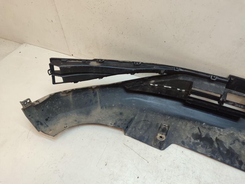 Спойлер переднего бампера