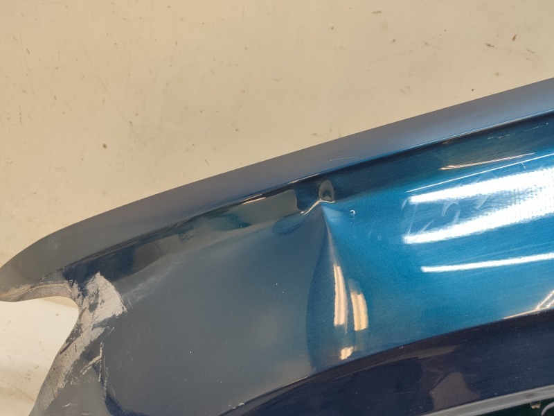 Крыло переднее левое