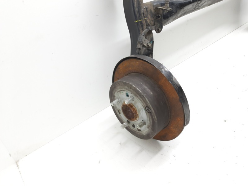 Балка задняя