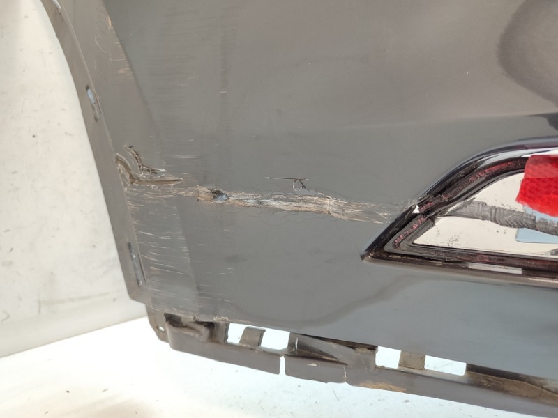 Бампер задний