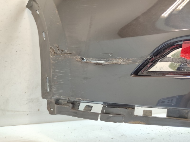 Бампер задний