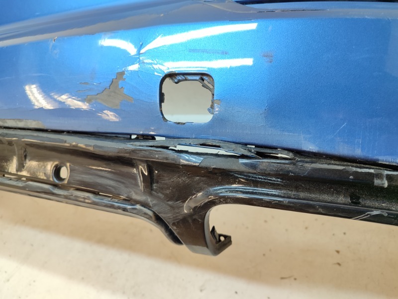 Бампер задний