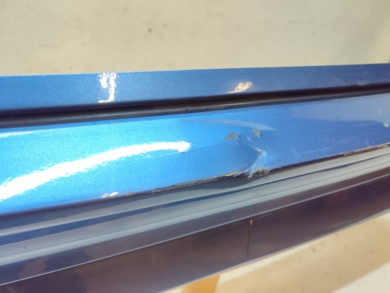 Бампер задний