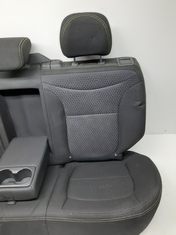 Сиденье салонное