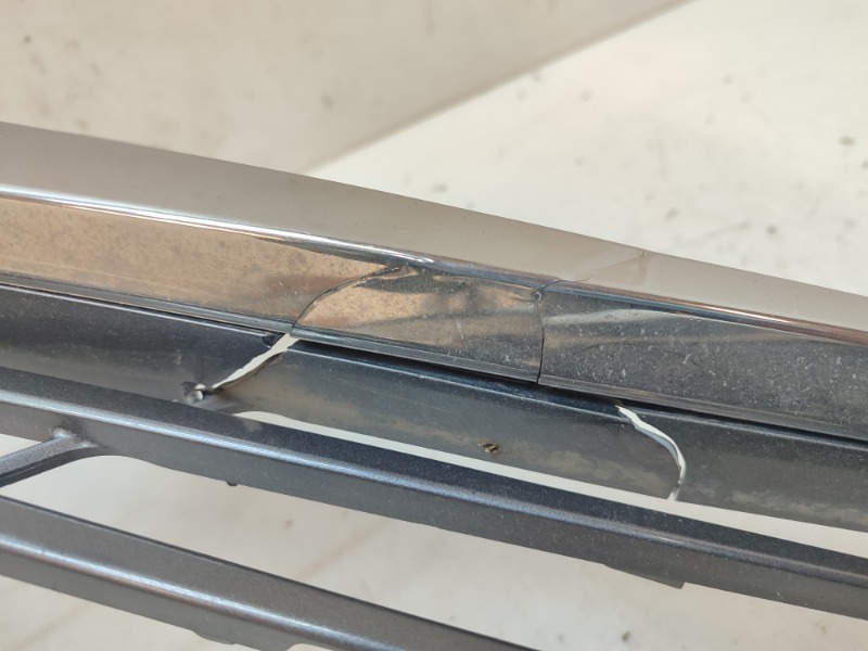 Решетка радиатора