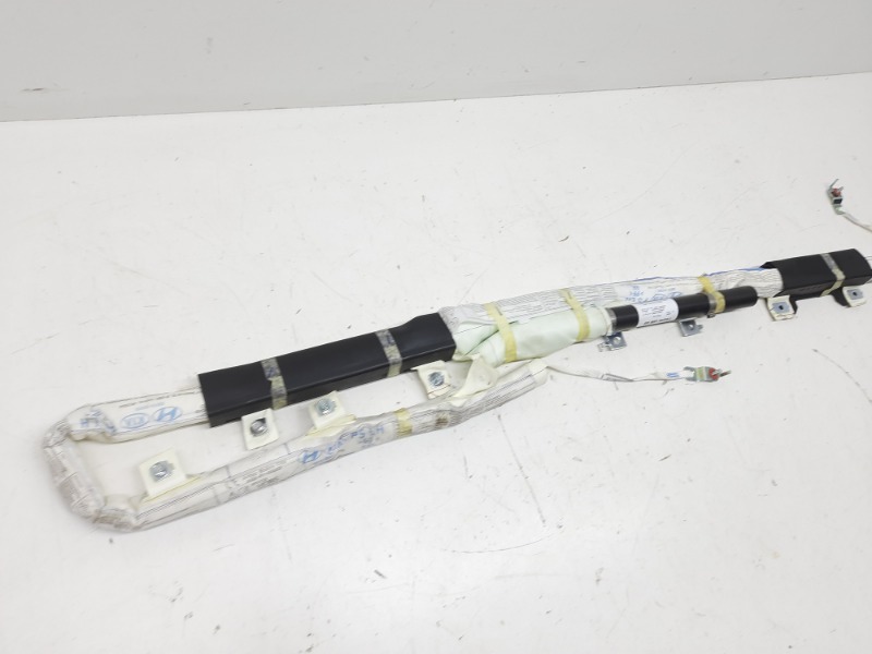 Подушка безопасности боковая (шторка)