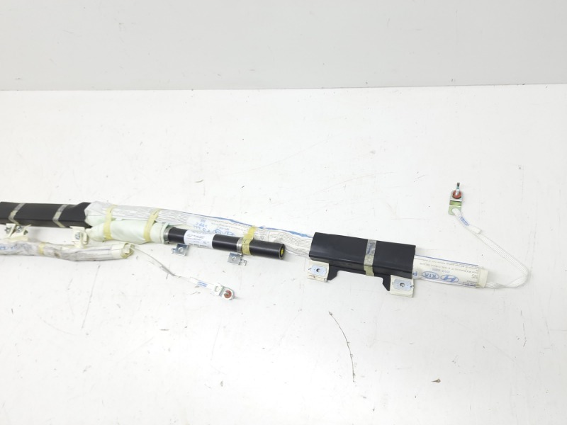 Подушка безопасности боковая (шторка)