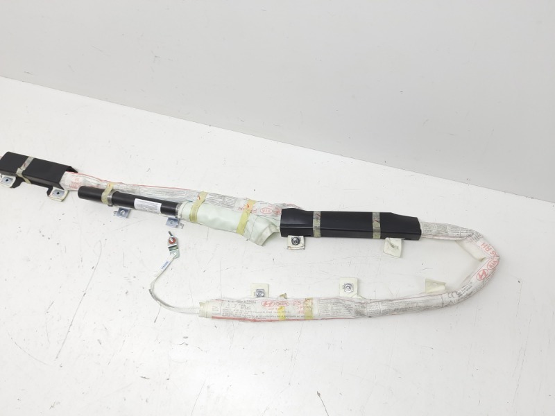 Подушка безопасности боковая (шторка)