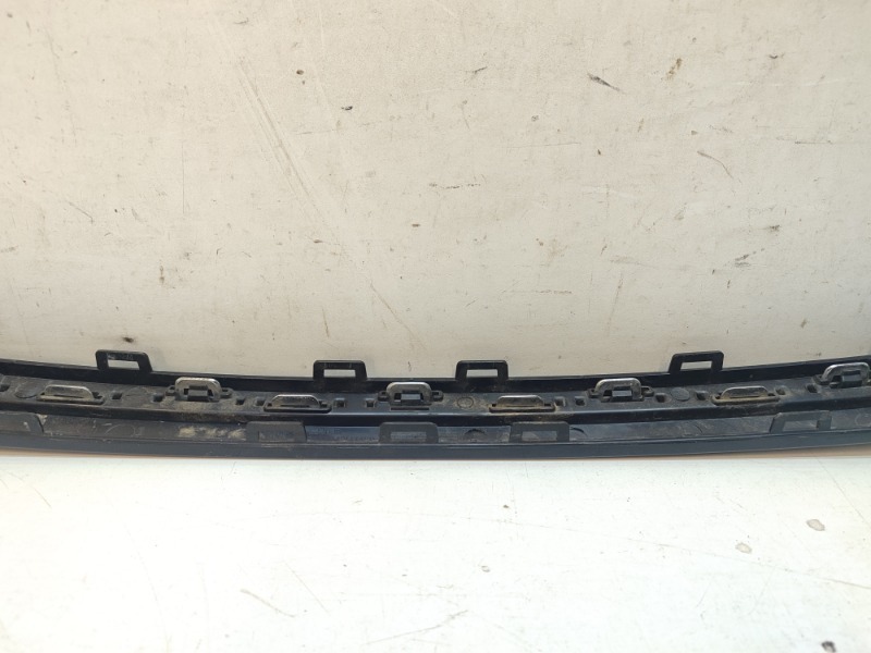 Накладка на решетку радиатора