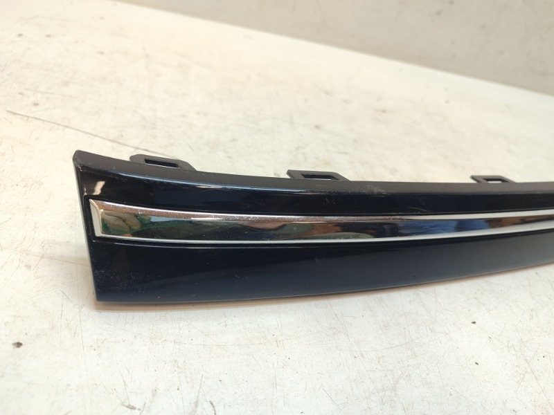 Накладка на решетку радиатора