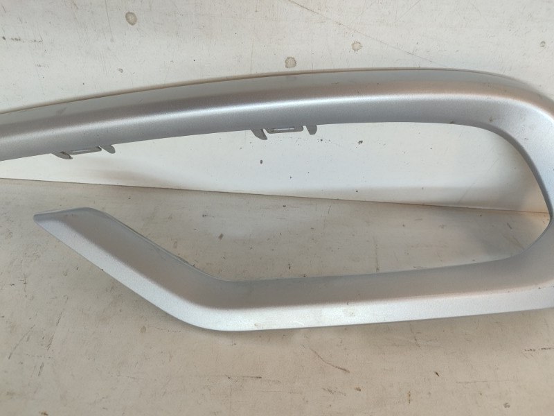 Накладка заднего бампера правая