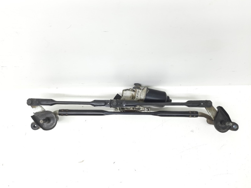 Трапеция стеклоочистителей