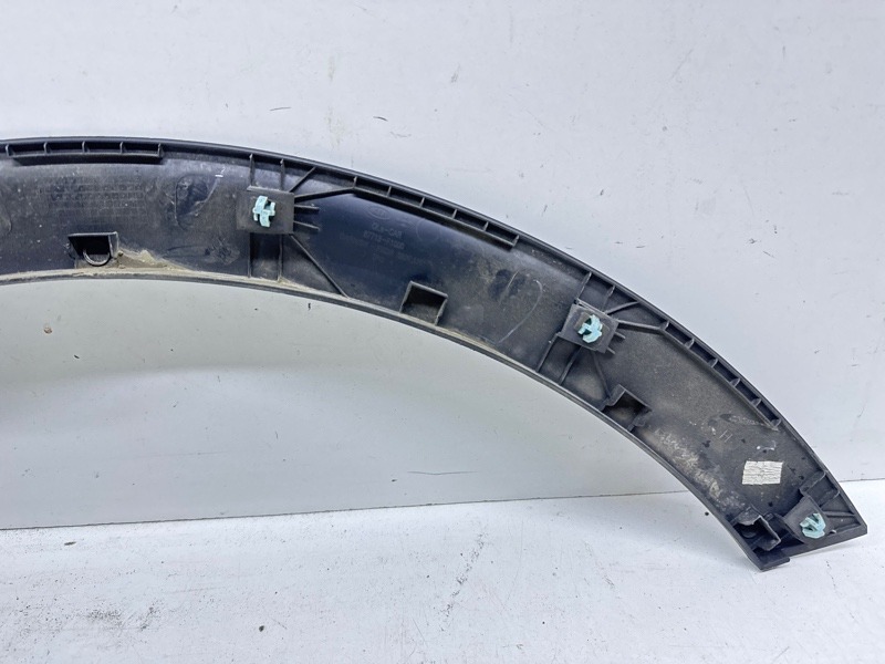 Накладка переднего крыла левого