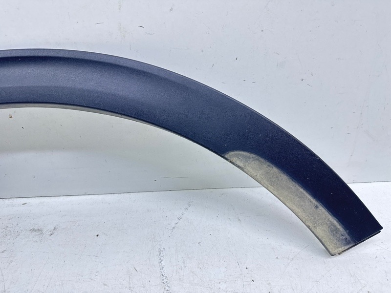 Накладка переднего крыла левого