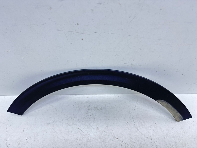 Накладка переднего крыла левого