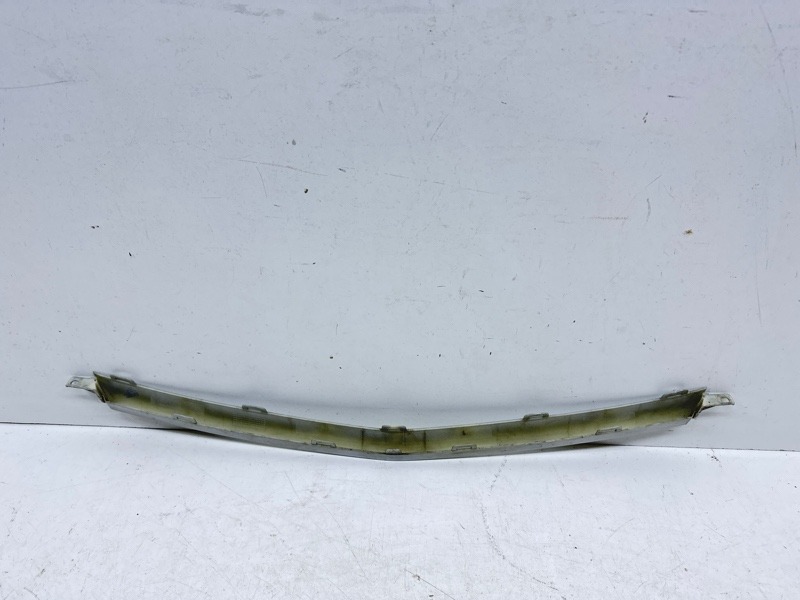 Накладка на решетку радиатора