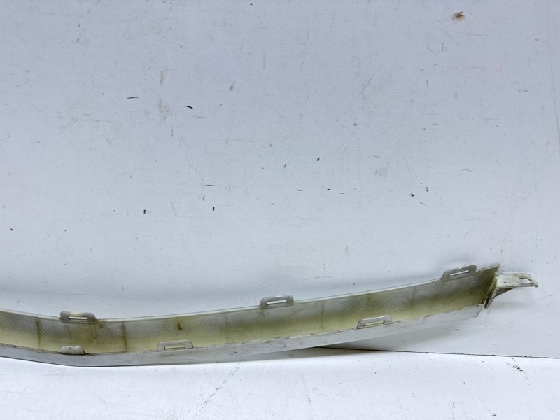 Накладка на решетку радиатора