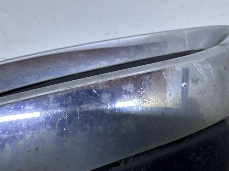 Заглушка бампера левая