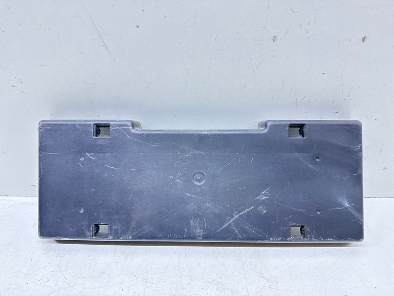 Накладка переднего бампера под номер