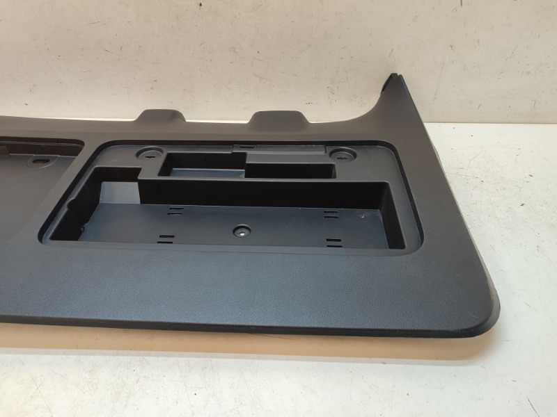 Обшивка багажника