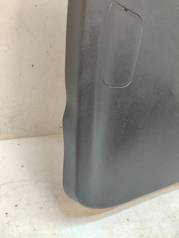 Обшивка багажника