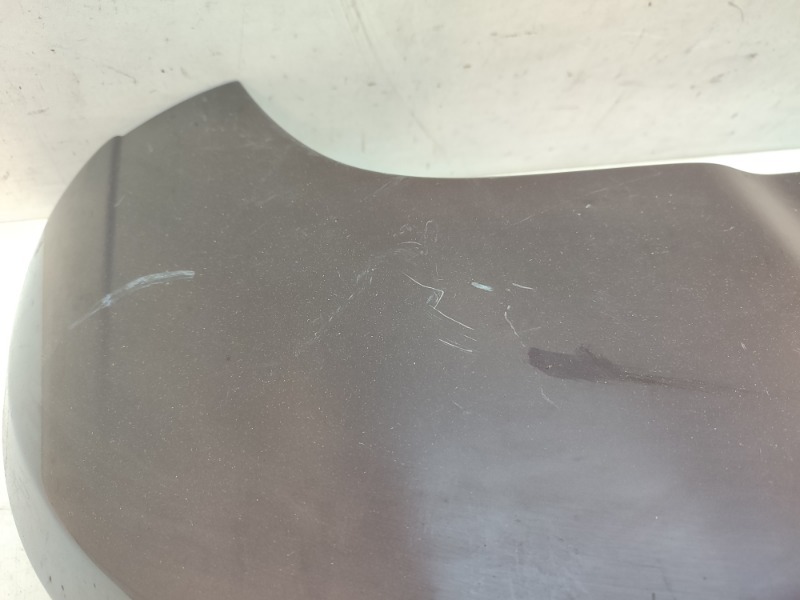 Спойлер (дефлектор) крышки багажника