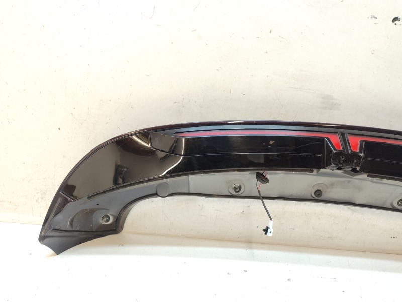 Спойлер (дефлектор) крышки багажника