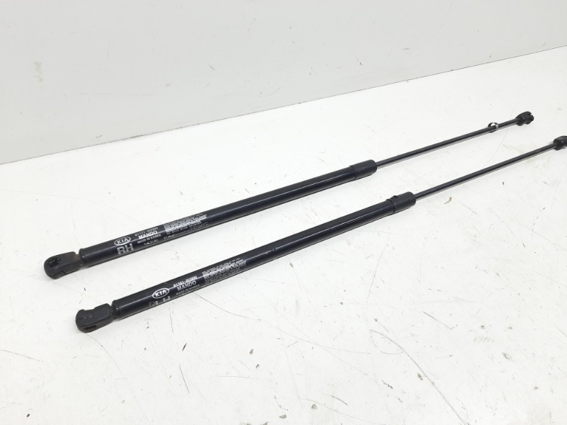 Амортизатор крышки багажника