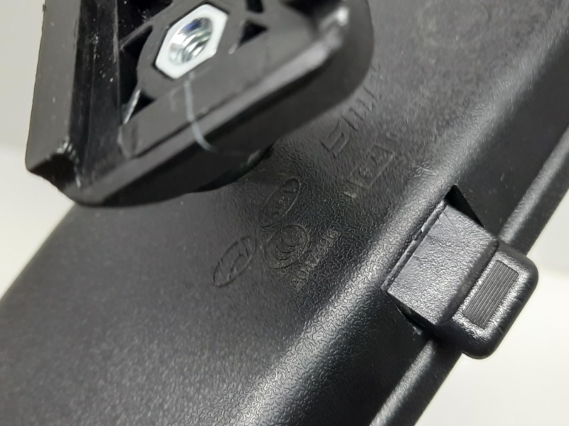 Зеркало заднего вида