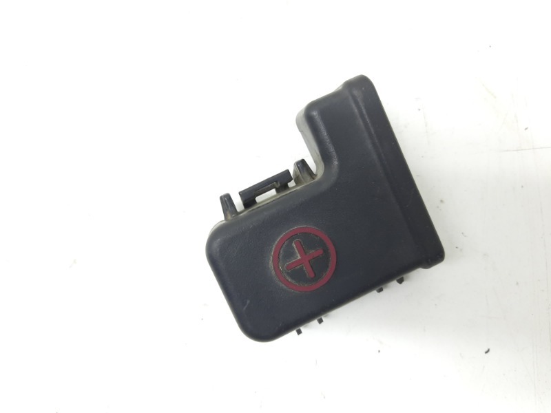 Крышка аккумулятора