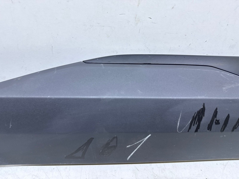 Накладка двери задней правой