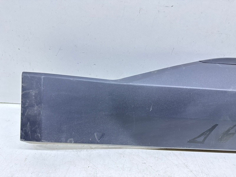 Накладка двери задней правой