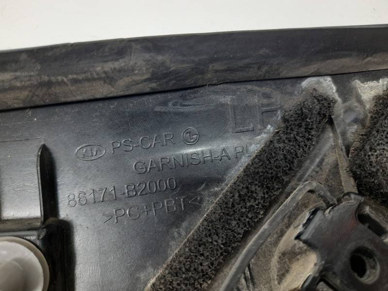 Накладка стойки