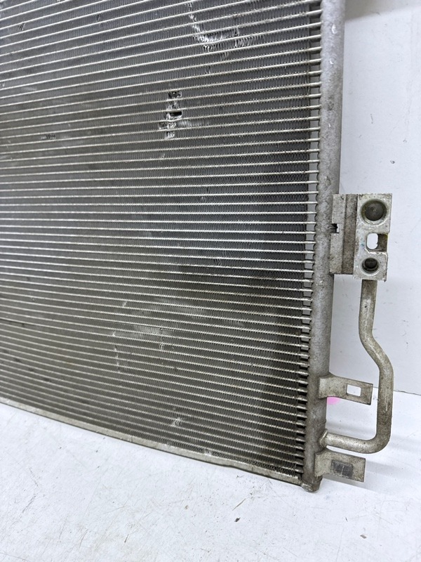 Радиатор кондиционера / конденсер