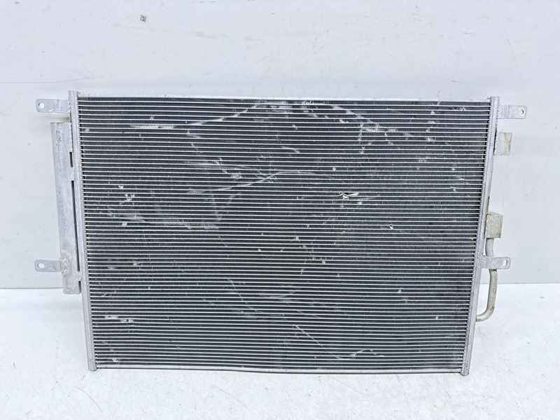 Радиатор кондиционера / конденсер