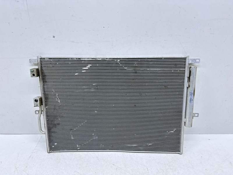 Радиатор кондиционера / конденсер