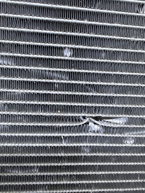 Радиатор кондиционера / конденсер