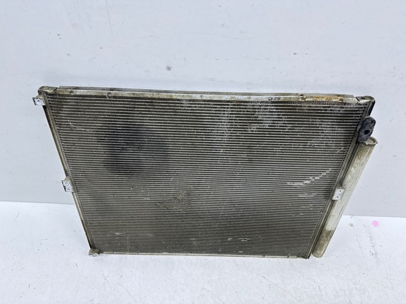 Радиатор кондиционера / конденсер