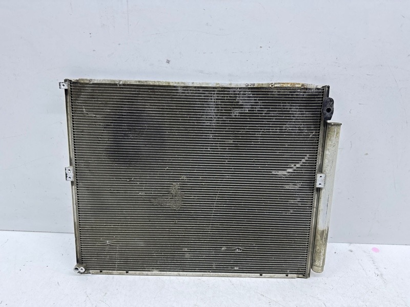 Радиатор кондиционера / конденсер