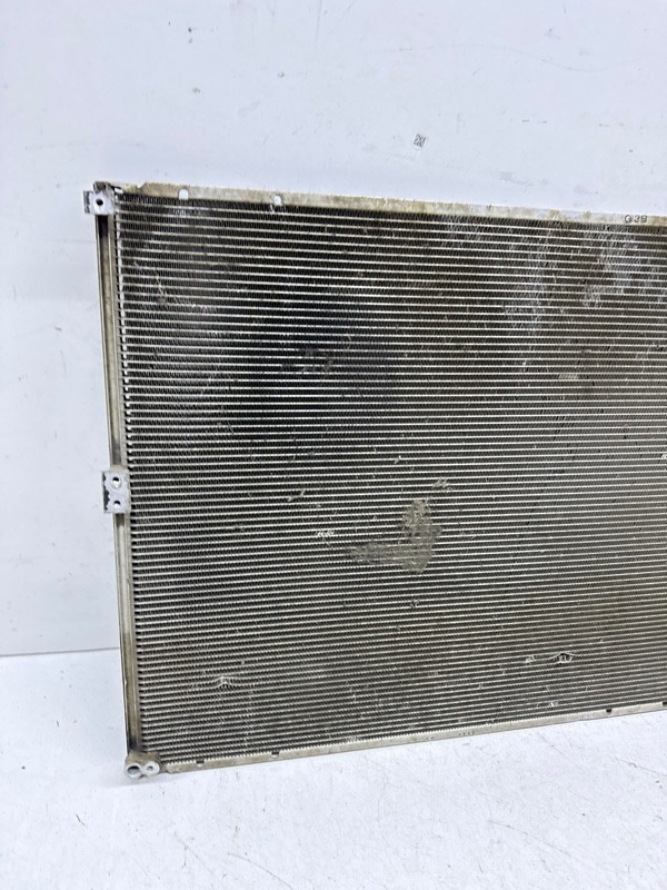 Радиатор кондиционера / конденсер